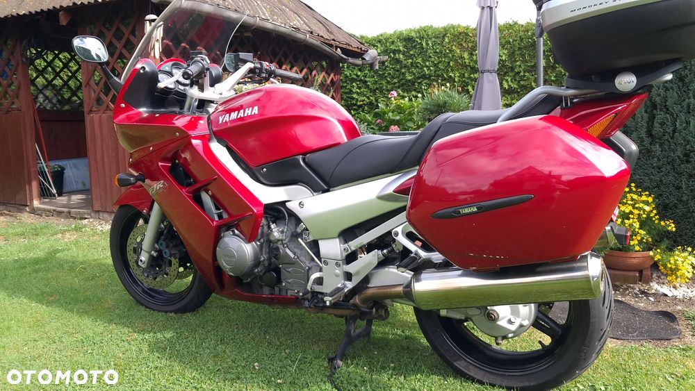 Yamaha FJR - 14