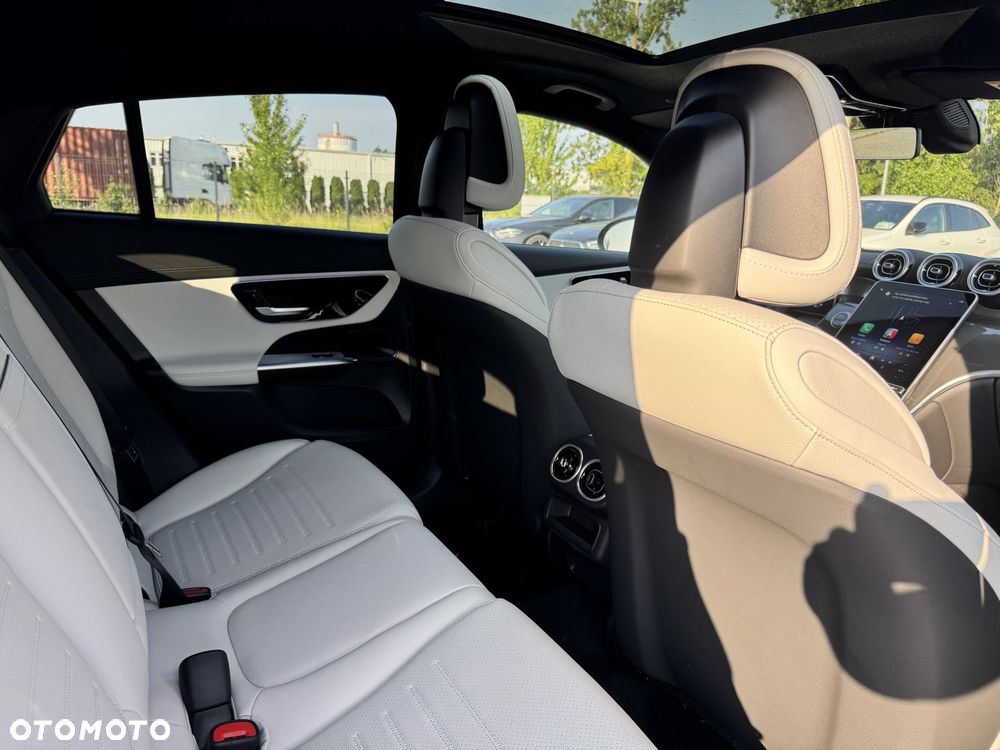 Mercedes-Benz GLC 220 d mHEV 4-Matic AMG Line - 19
