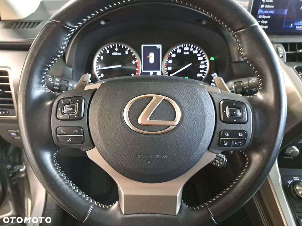 Lexus NX 300 Prestige AWD - 31