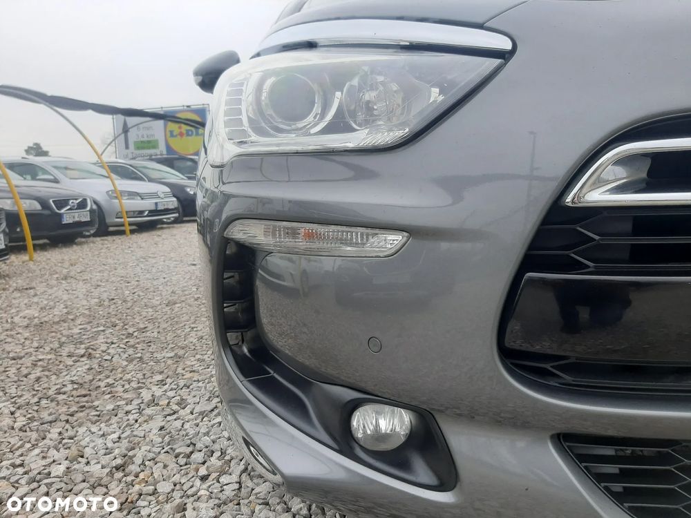 Citroën DS5 HDi 165 Business - 16