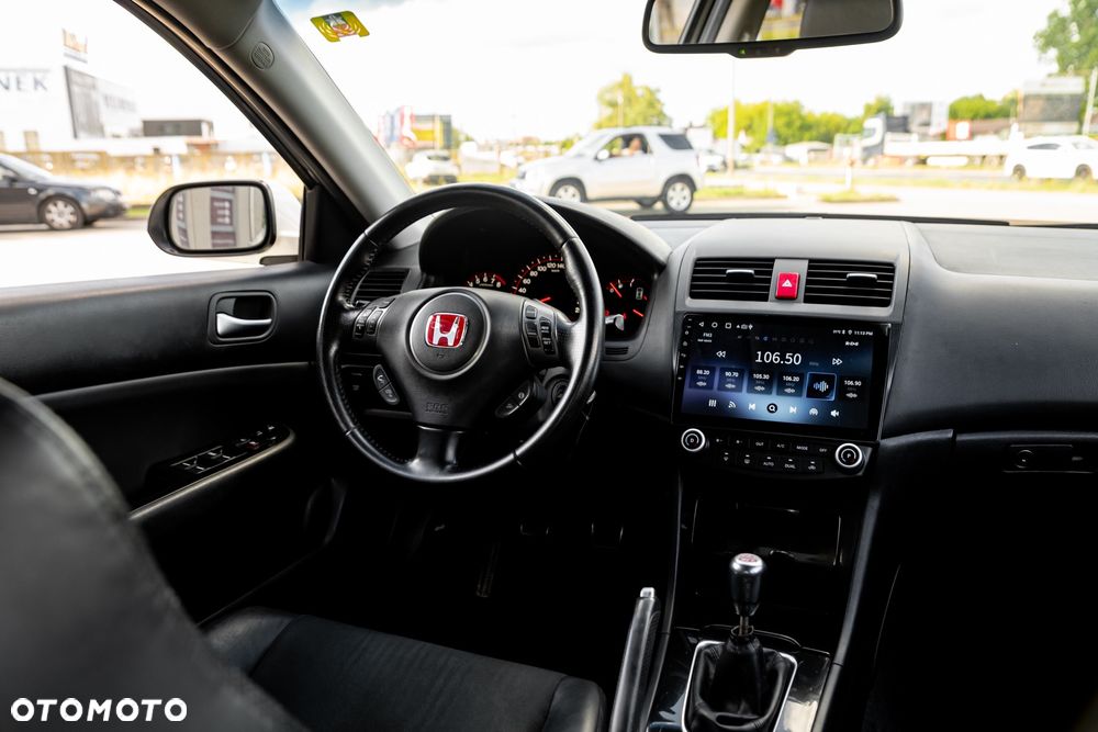 Honda Accord 2.4 Executive - 26