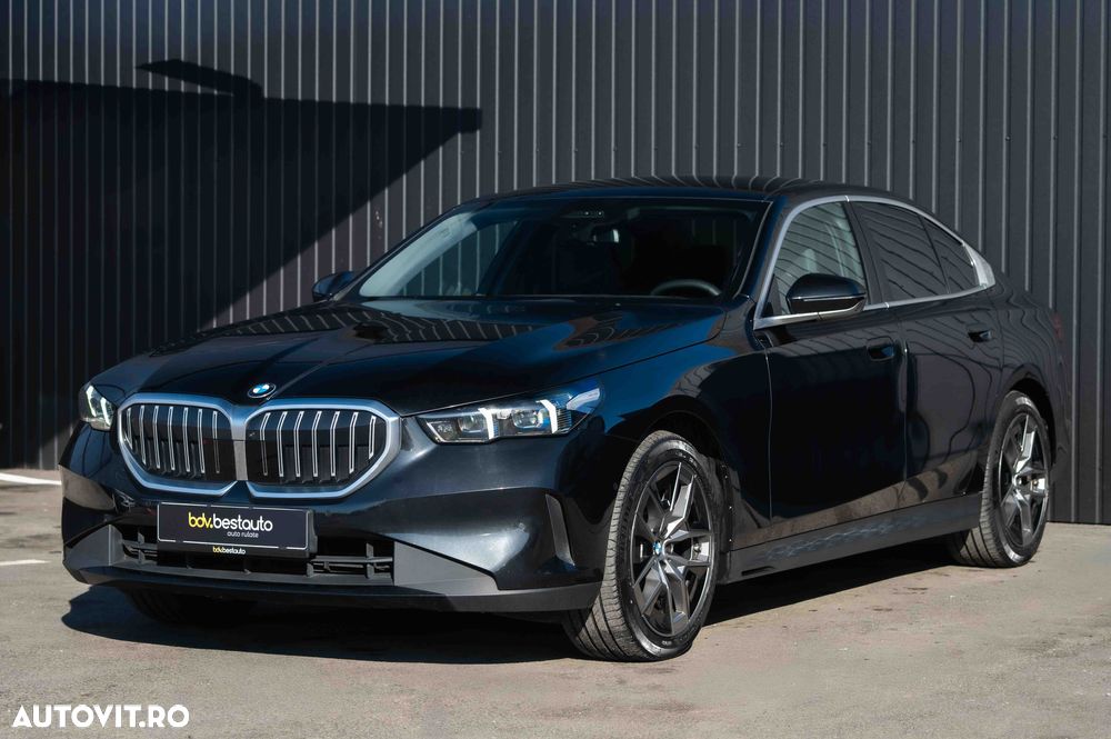 BMW Seria 5 520d xDrive Aut. - 39