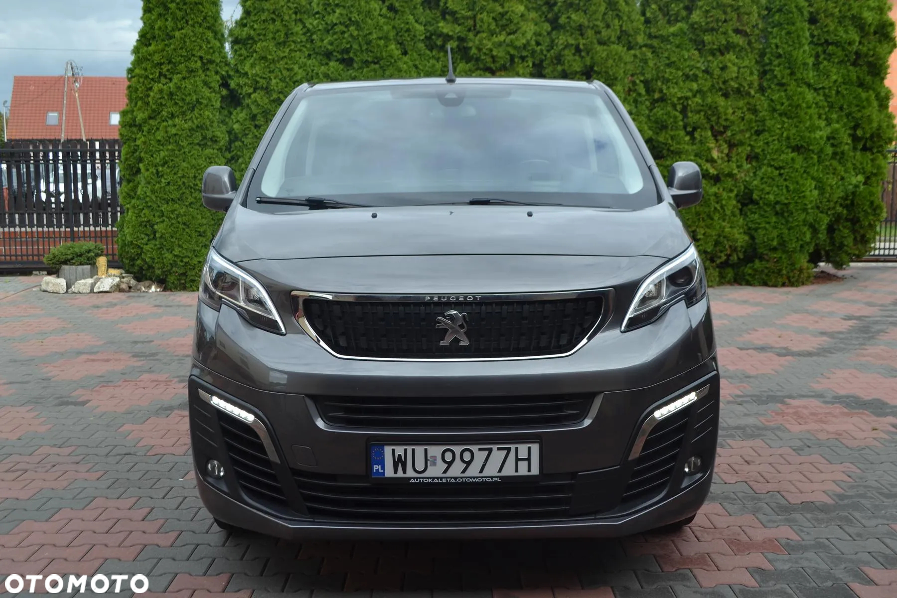 Peugeot Traveller 2.0 BlueHDi Long Business Vip - 9
