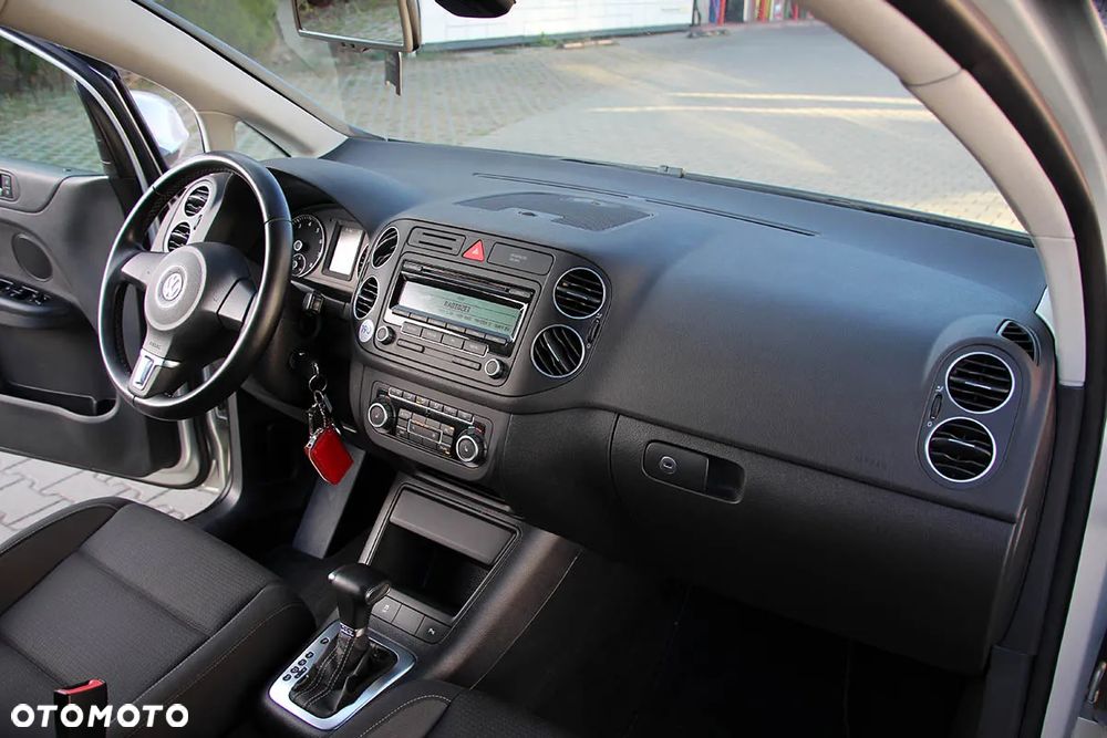Volkswagen Golf Plus 1.4 TSI DSG Team - 21
