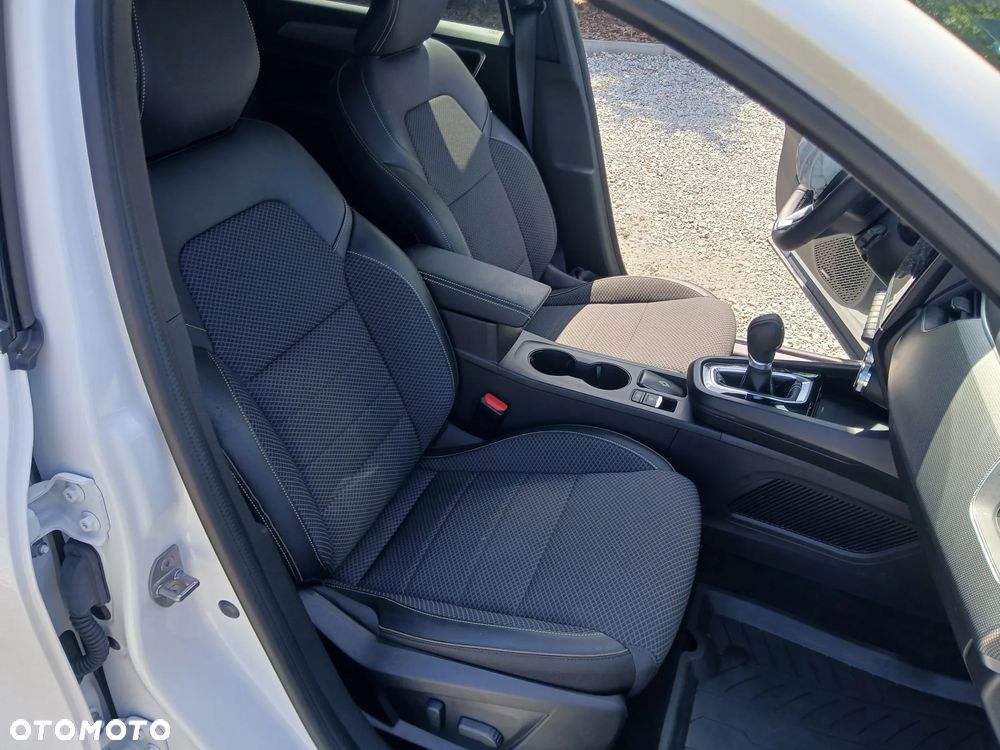 Renault Arkana 1.6 E-TECH Techno MMT - 18