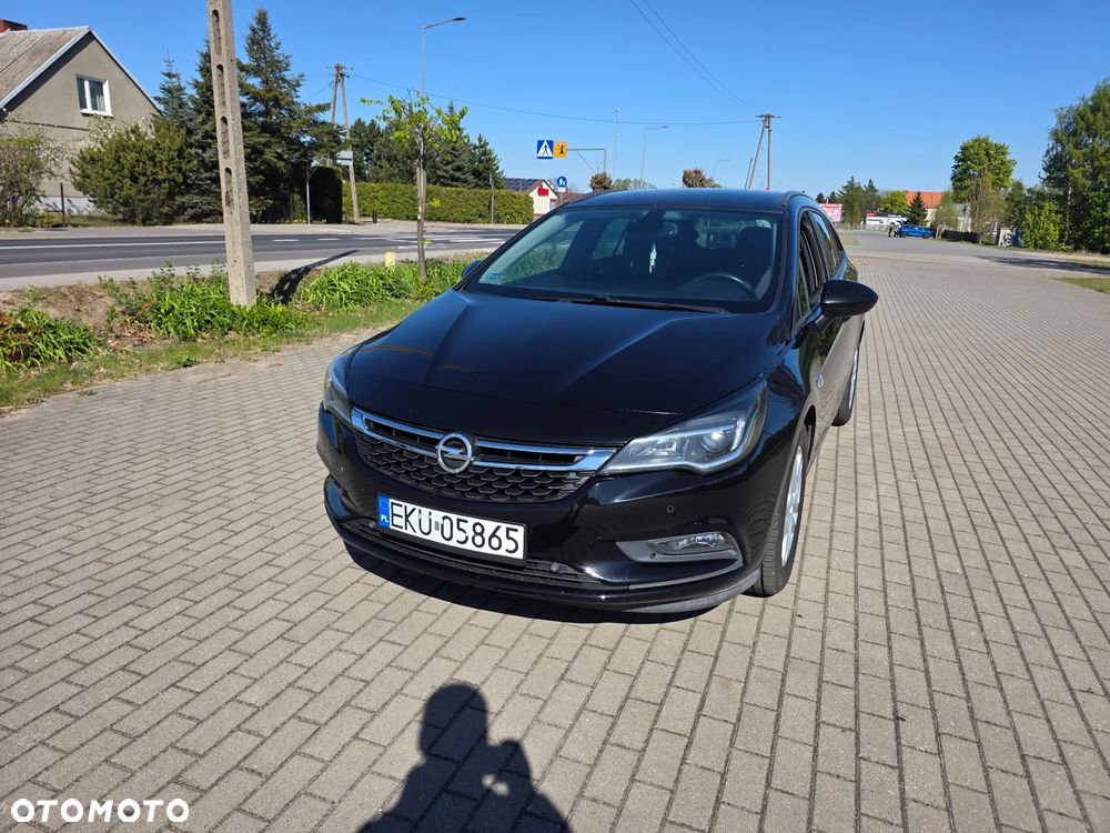 Opel Astra 1.6 CDTI Enjoy S&S - 2