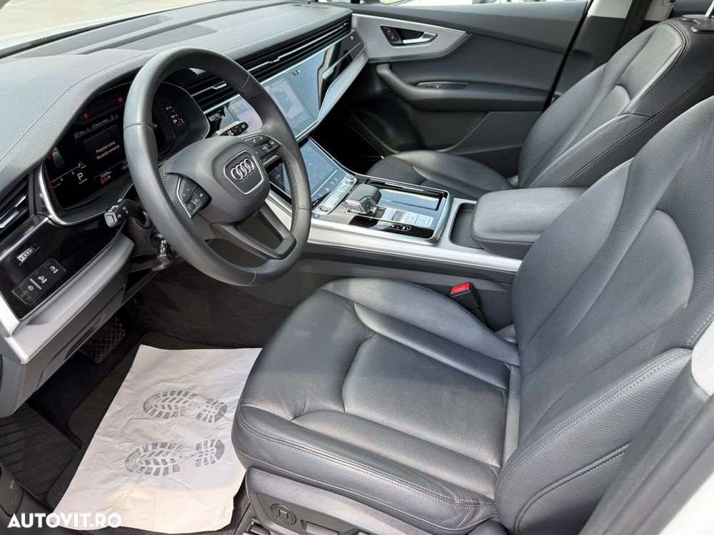 Audi Q7 - 12