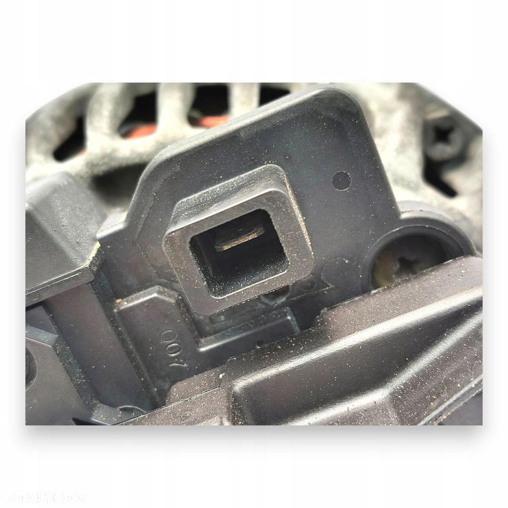 ALTERNATOR Volvo V70 D 30658085 - 8