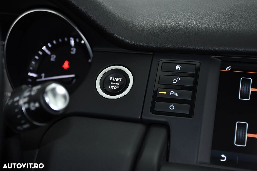 Land Rover Discovery Sport - 35