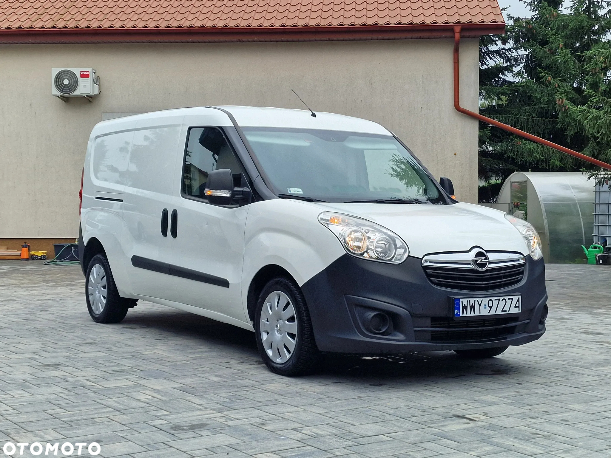 Opel COMBO - 25