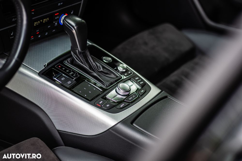 Audi A6 Avant 3.0 TDI quattro S tronic - 28