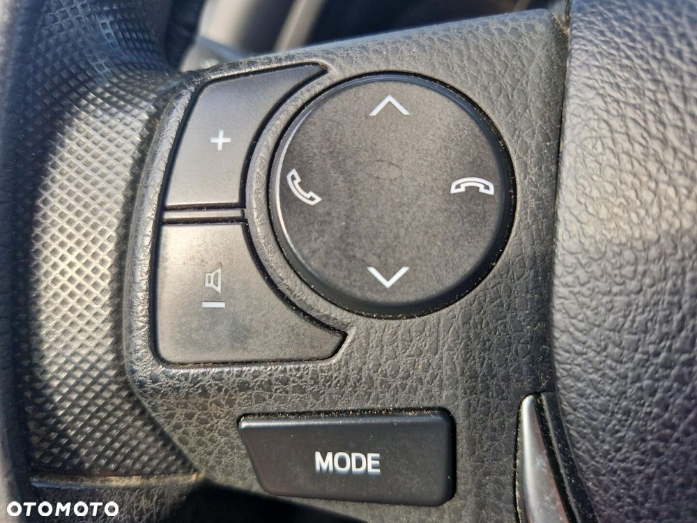 Toyota Auris 1.4 D-4D Active - 23