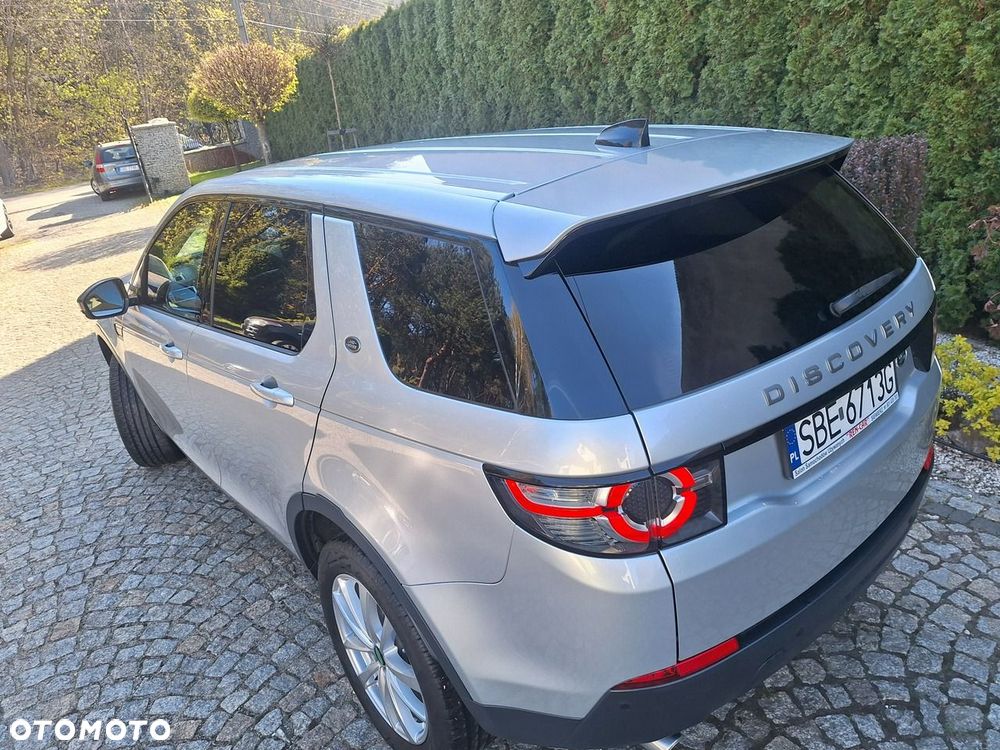 Land Rover Discovery Sport 2.0 D150 R-Dynamic HSE - 25