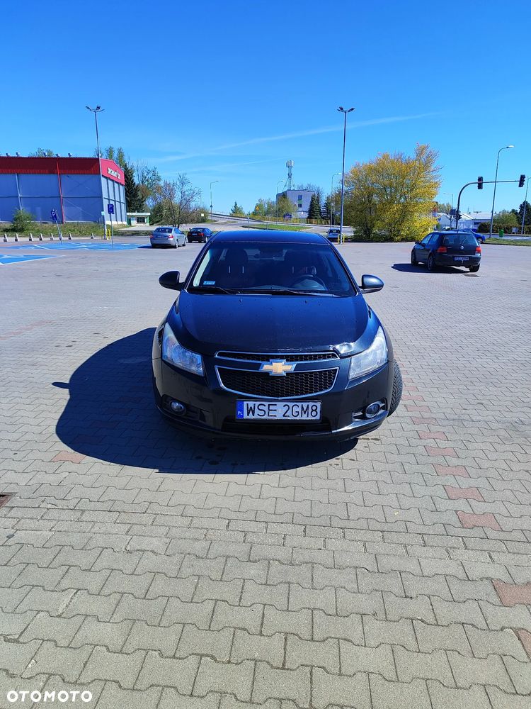 Chevrolet Cruze 2.0 LS - 2