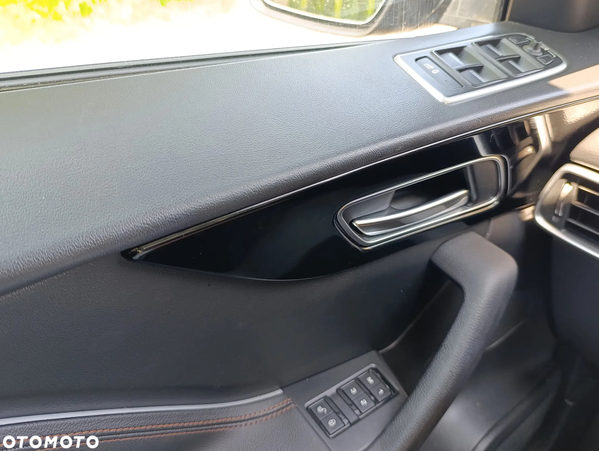 Jaguar F-Pace 2.0 i4P AWD Prestige - 19
