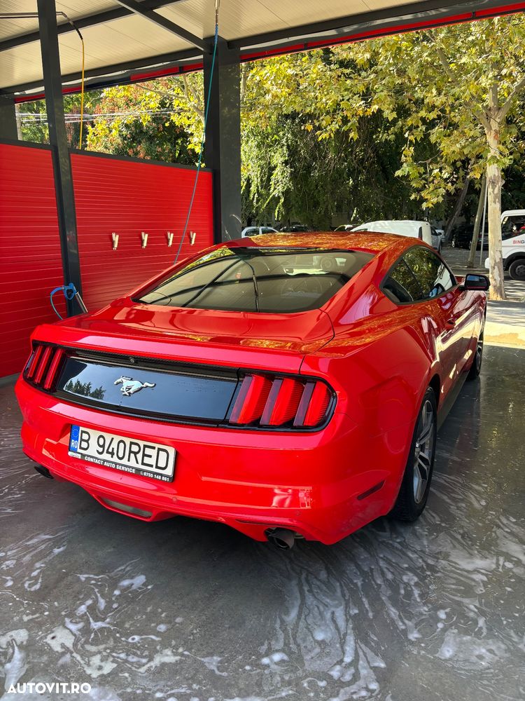 Ford Mustang - 13