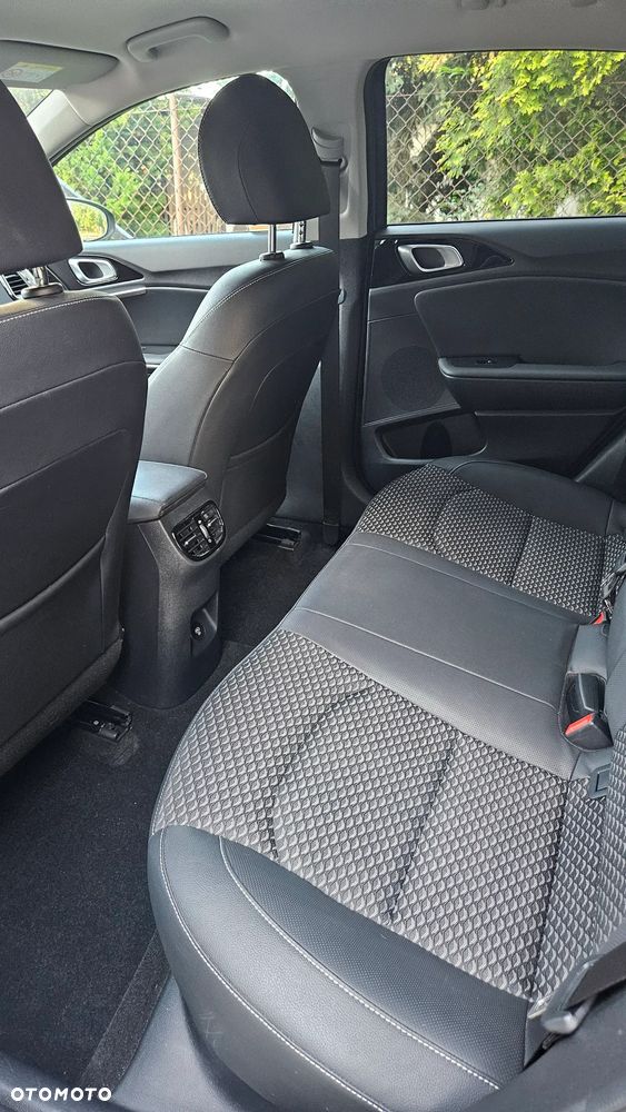 Kia Ceed 1.5 T-GDI L DCT - 13
