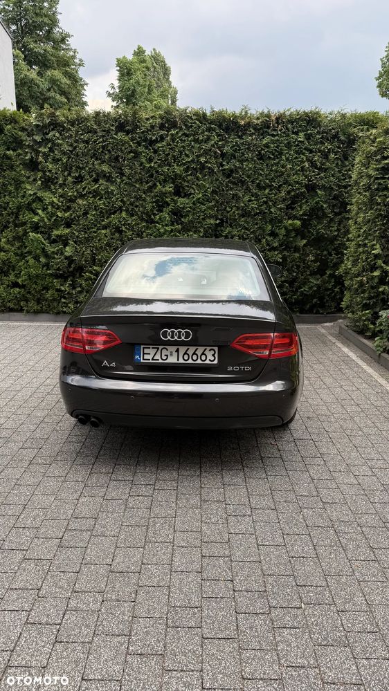 Audi A4 Limousine 2.0 TDI - 6