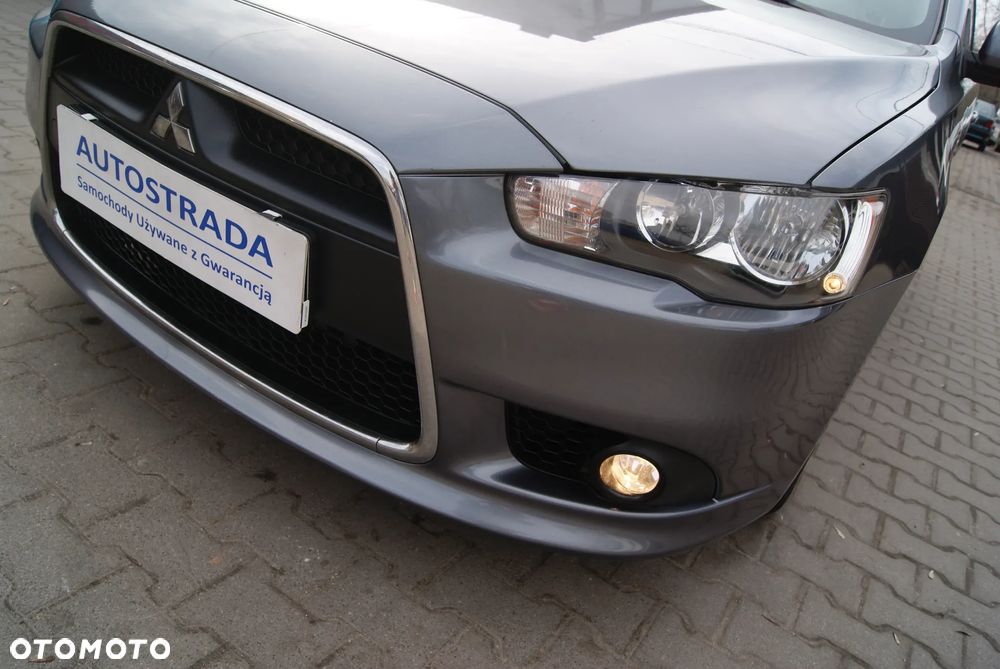 Mitsubishi Lancer 1.6 Inform - 8