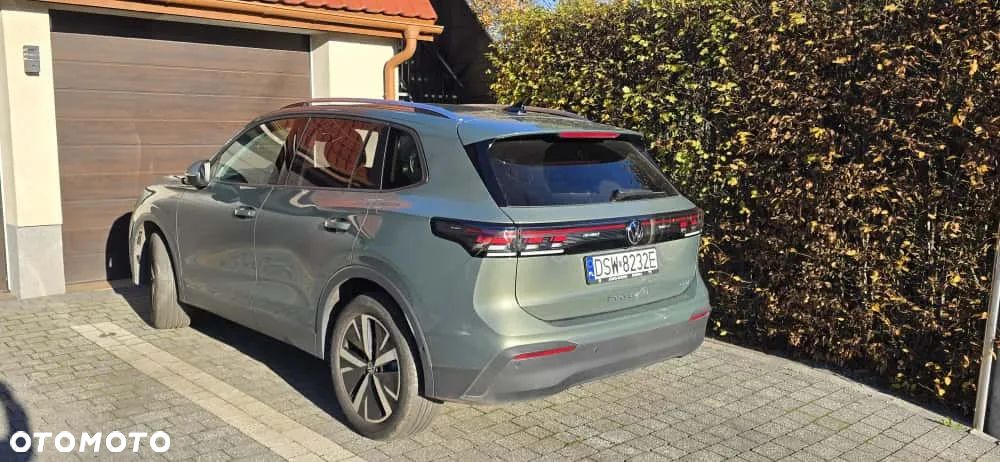 Volkswagen Tiguan - 4