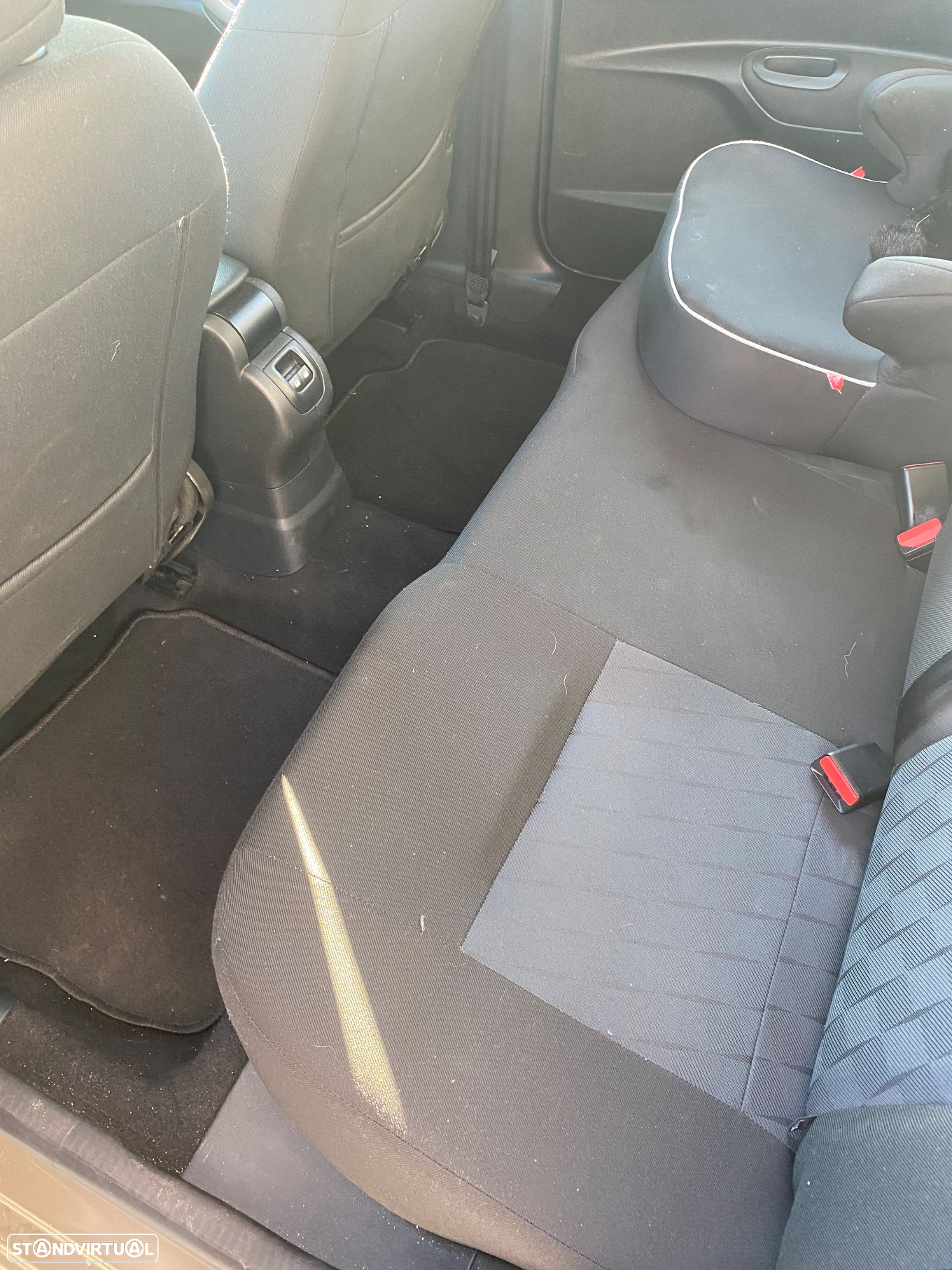 Citroën C-Elysée 1.2 PureTech Shine - 9