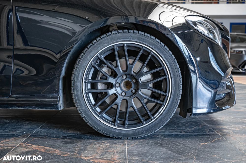 Mercedes-Benz E 220 d Aut. - 11
