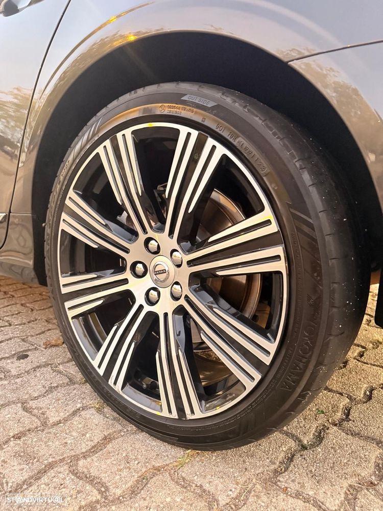 Volvo S90 - 31