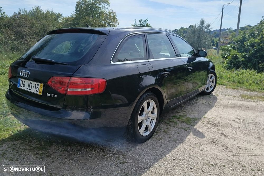 Audi A4 Avant 2.0 TDi - 5