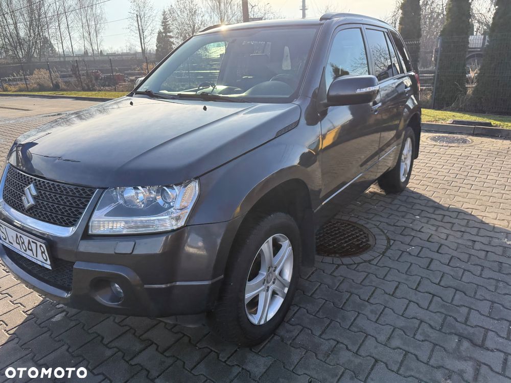 Suzuki Grand Vitara 2.4 De Luxe - 4
