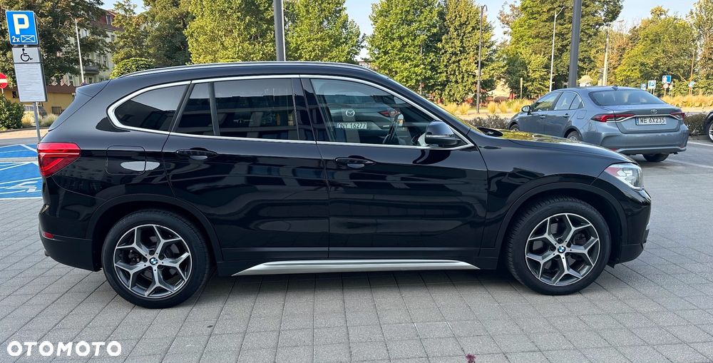 BMW X1 xDrive25i Advantage - 14