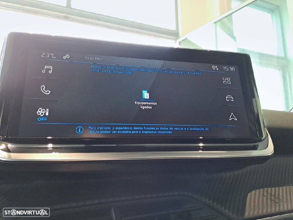 Peugeot 2008 1.2 PureTech Active - 19