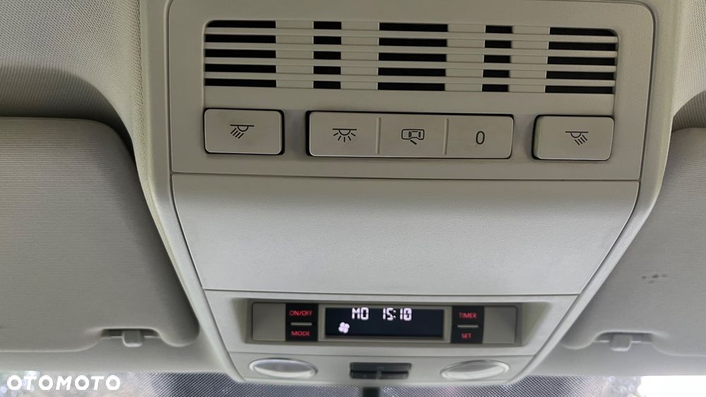 Volkswagen Multivan - 20