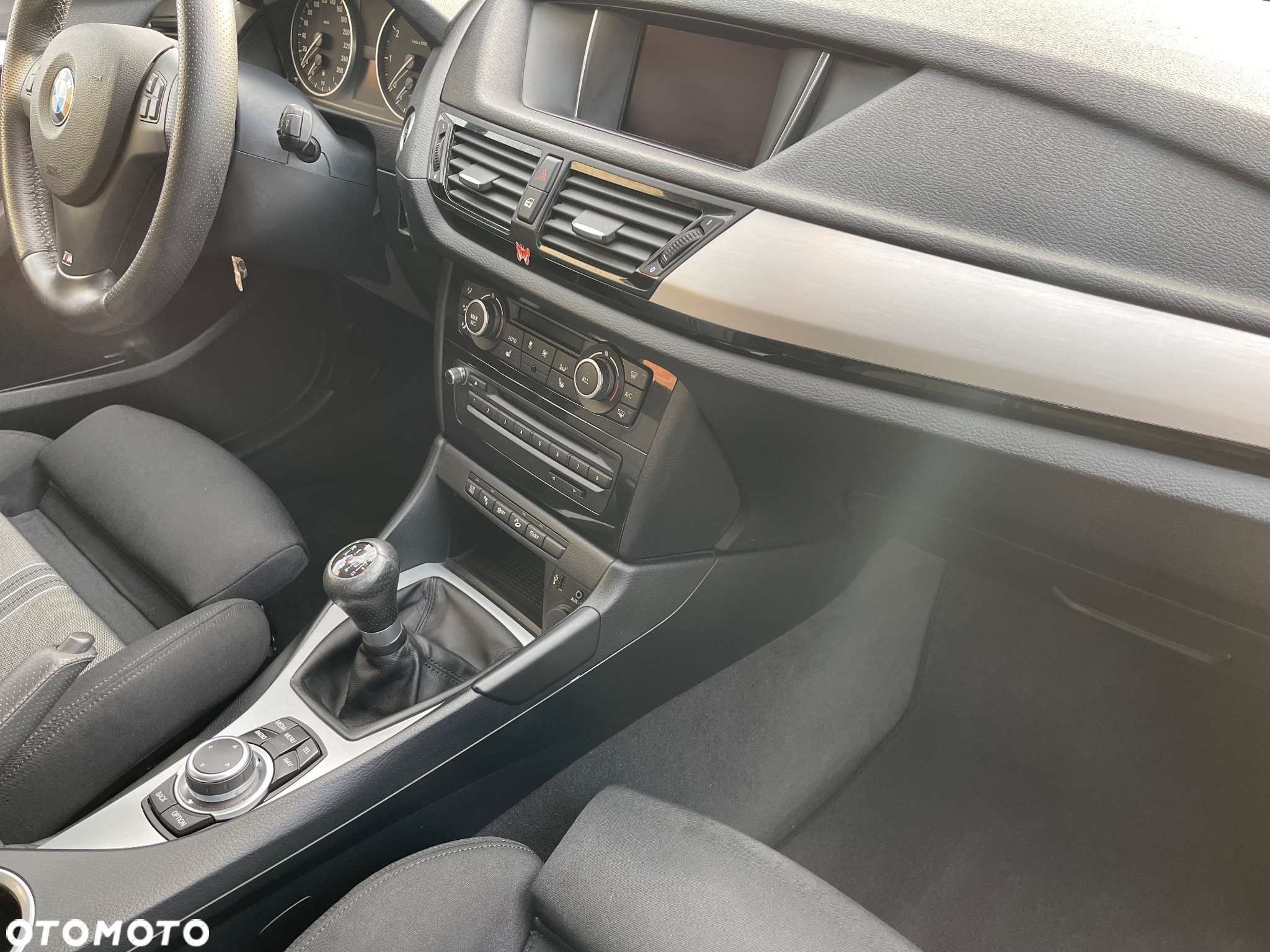 BMW X1 xDrive20i Sport Line - 18