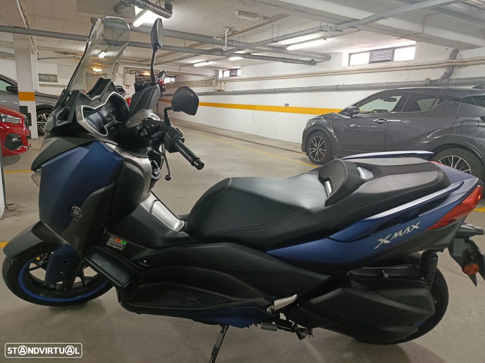 Yamaha X-Max - 3