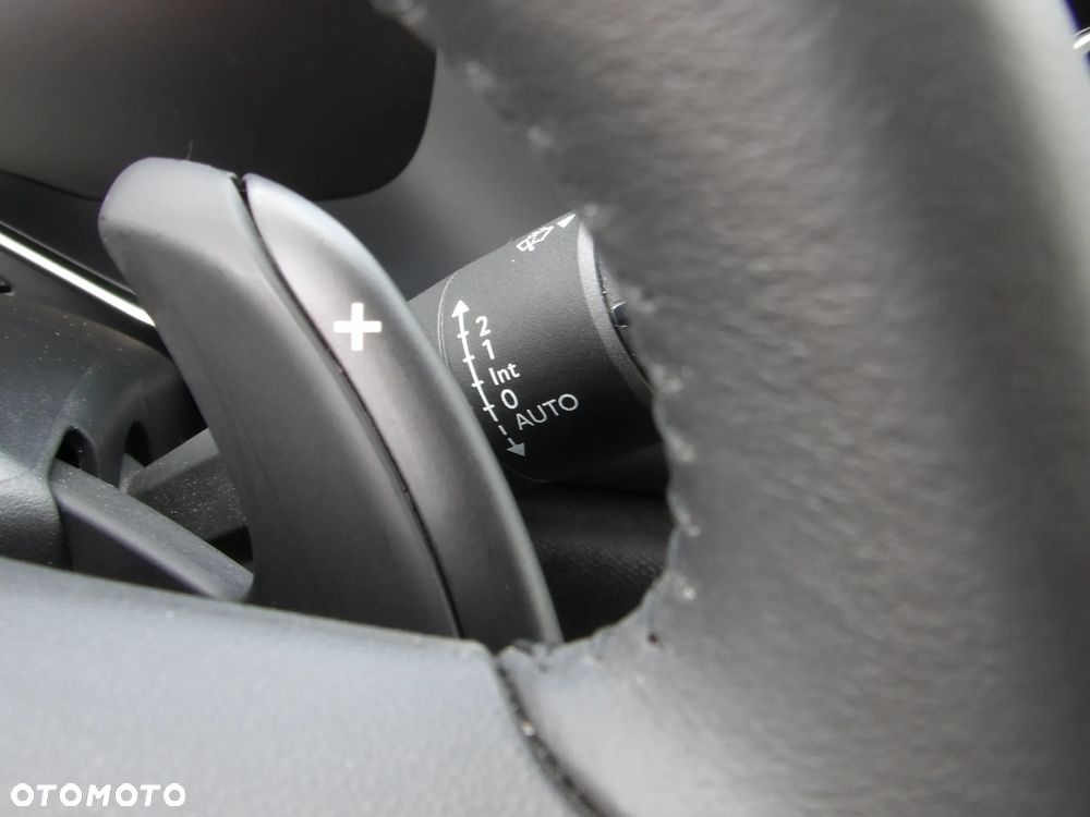 Citroën C5 Aircross 1.2 mHEV Feel Pack eDCT6 - 19