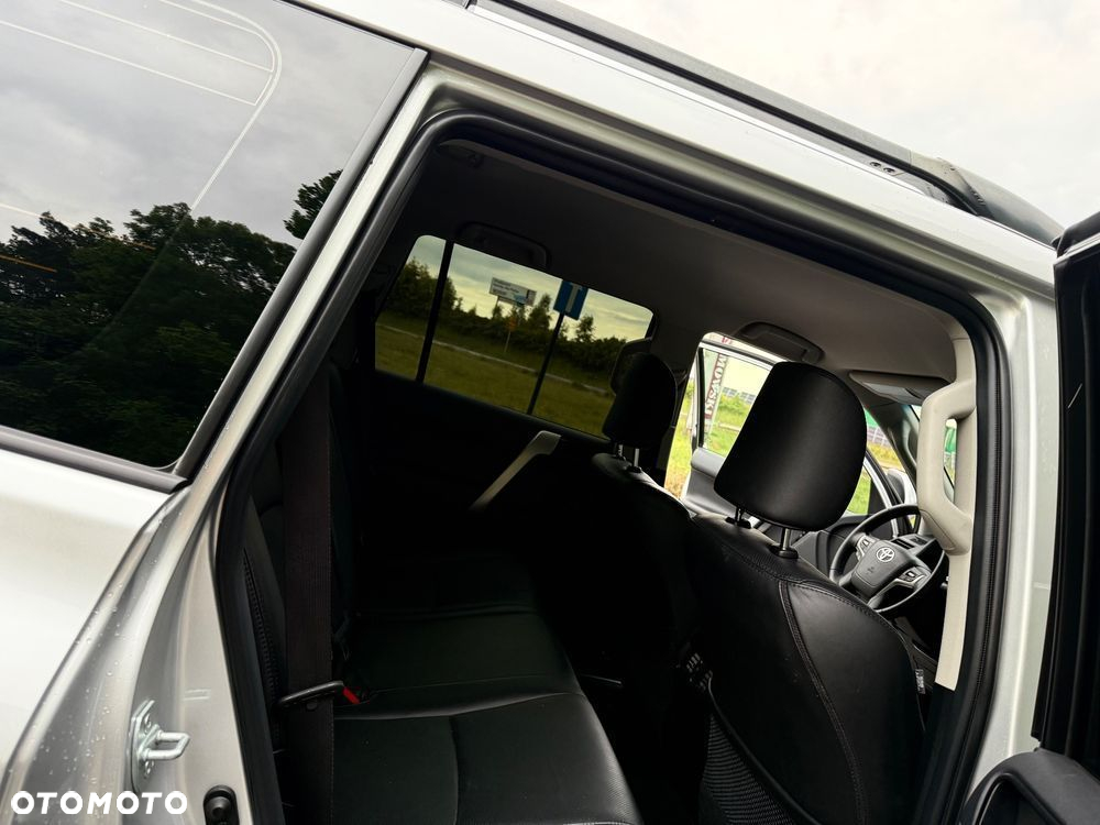 Toyota Land Cruiser LC 2.8 D-4D Executive - 15