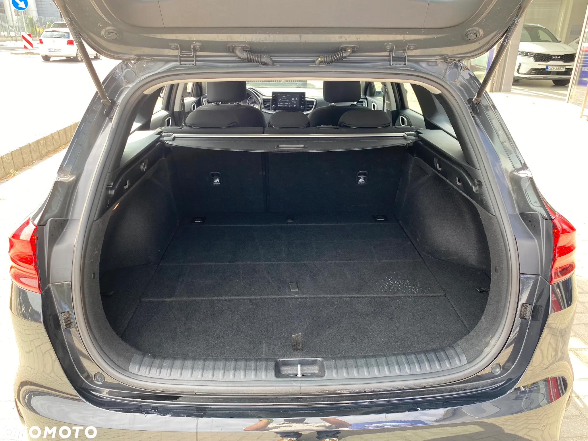 Kia Ceed 1.5 T-GDI M DCT - 16