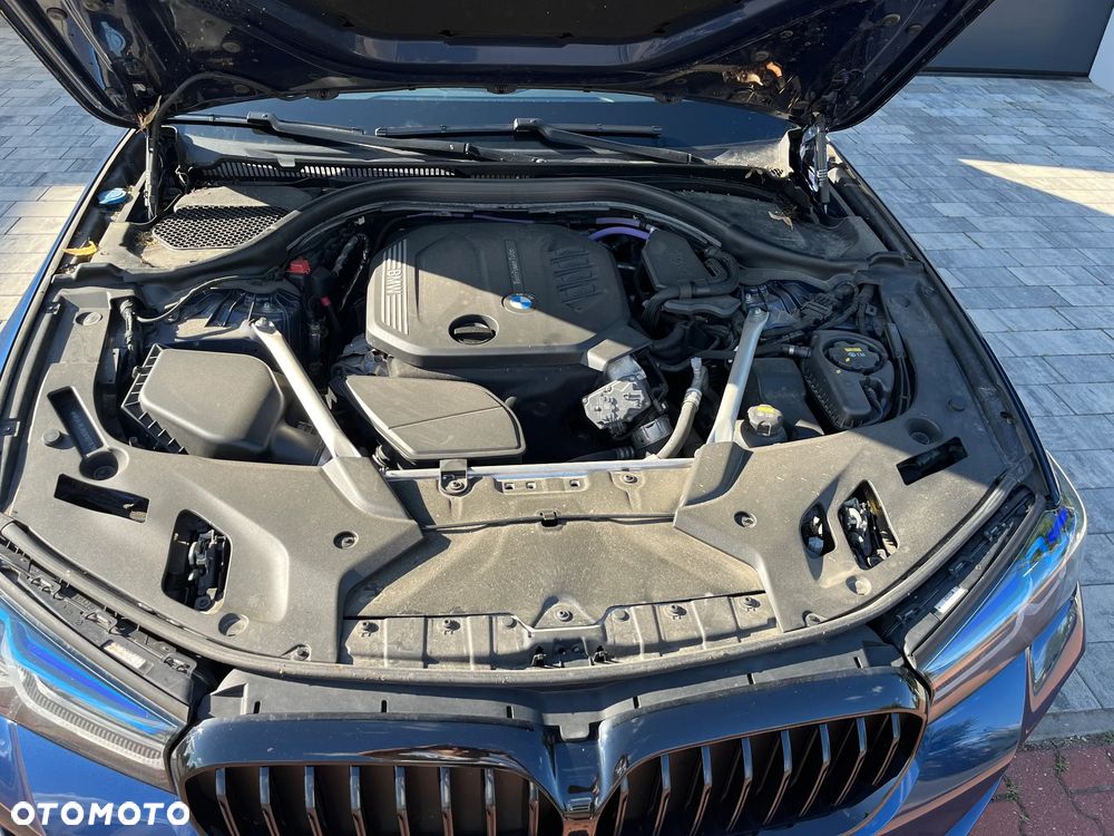 BMW Seria 5 520d xDrive mHEV M Sport sport - 15