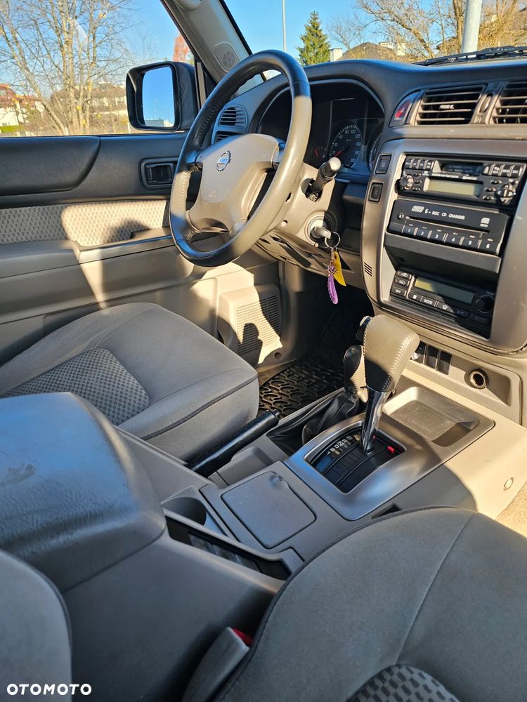 Nissan Patrol - 12