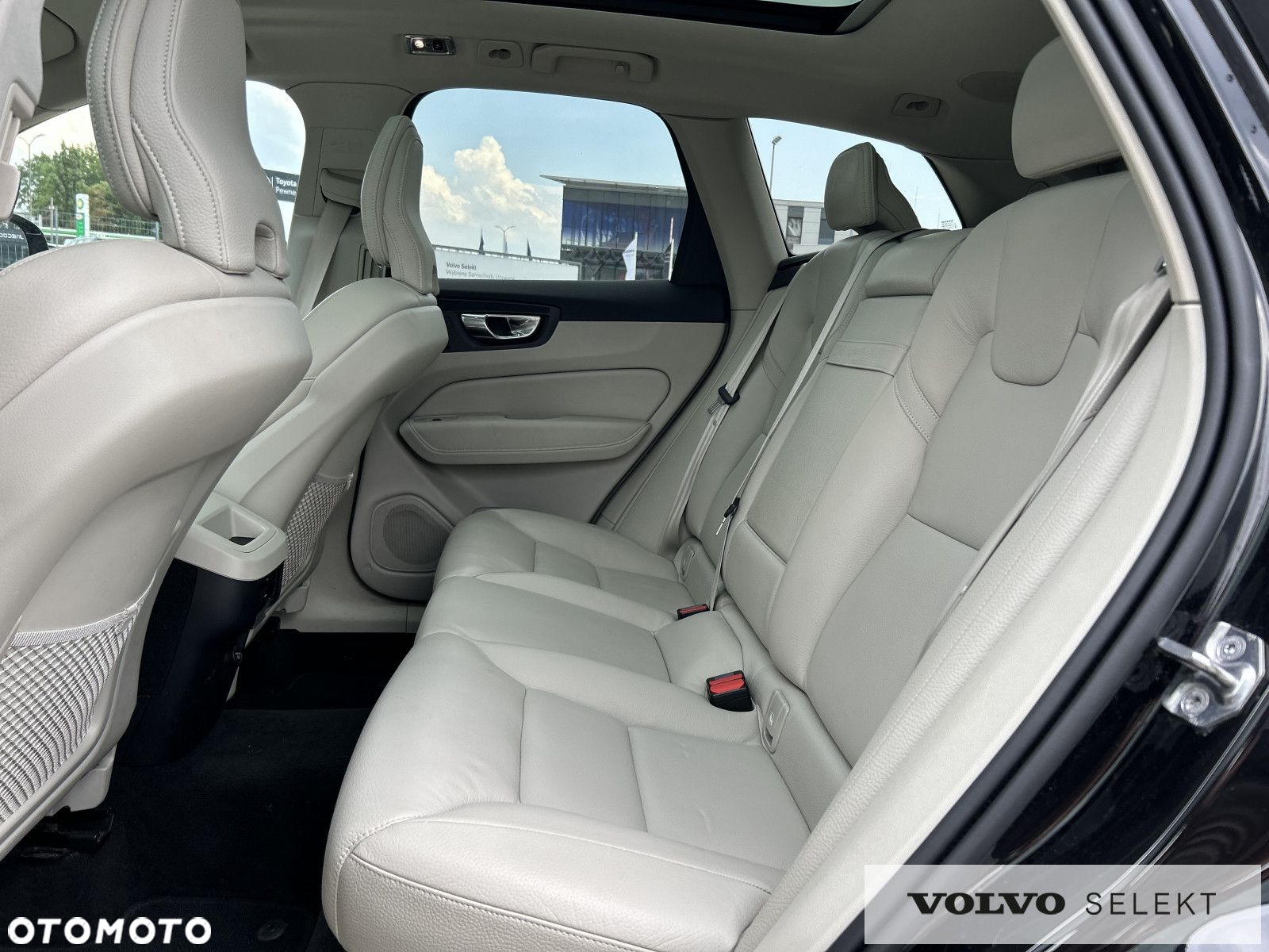 Volvo XC 60 - 30