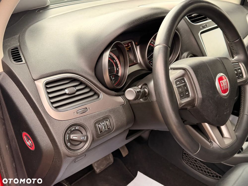 Fiat Freemont 2.0 Multijet 16V DPF Automatik Allrad Black Code - 19