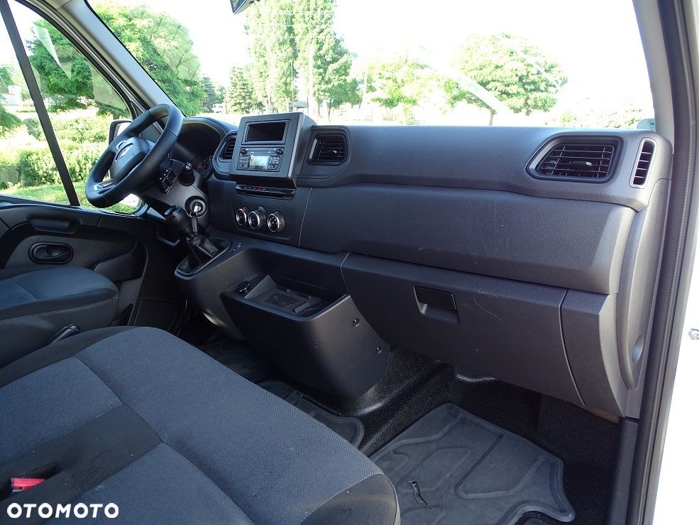 Renault Master 2.3 150 Brygadówka DOKA 7 Osób Skrzynia 3.18 m. UNIKAT! JAK NOWY !! 99 Tyś km.!! - 26