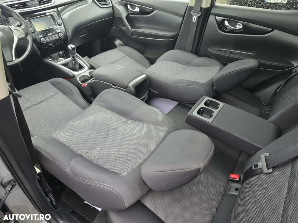 Nissan Qashqai 1.5 DCI Start/Stop N-Connecta - 11