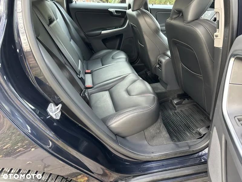 Volvo XC 60 D4 Drive-E Summum - 7