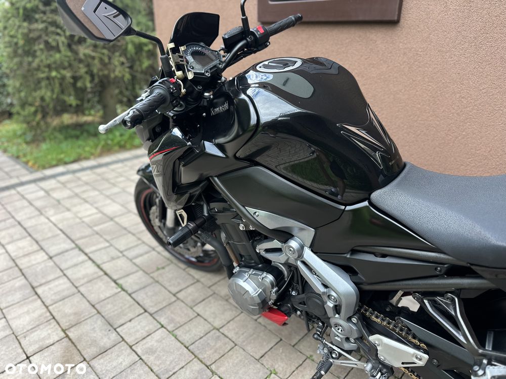 Kawasaki Z 900 - 23