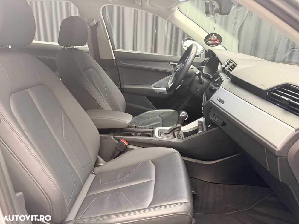 Audi Q3 35 TDI S tronic - 23