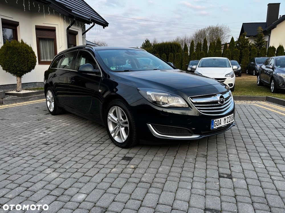 Opel Insignia - 1