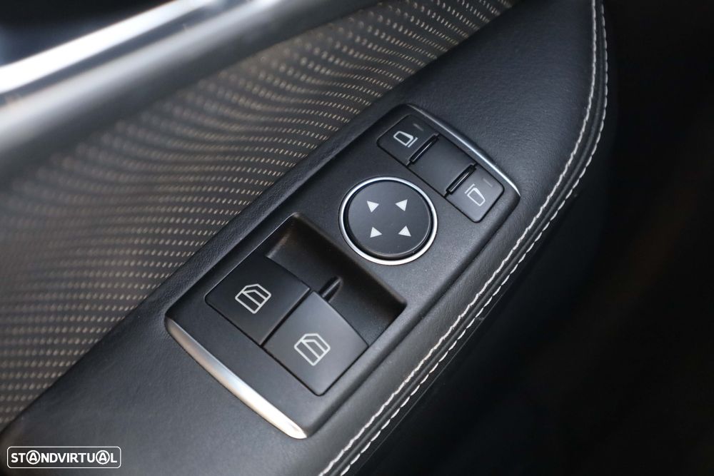 Mercedes-Benz SLK 200 Standard - 25