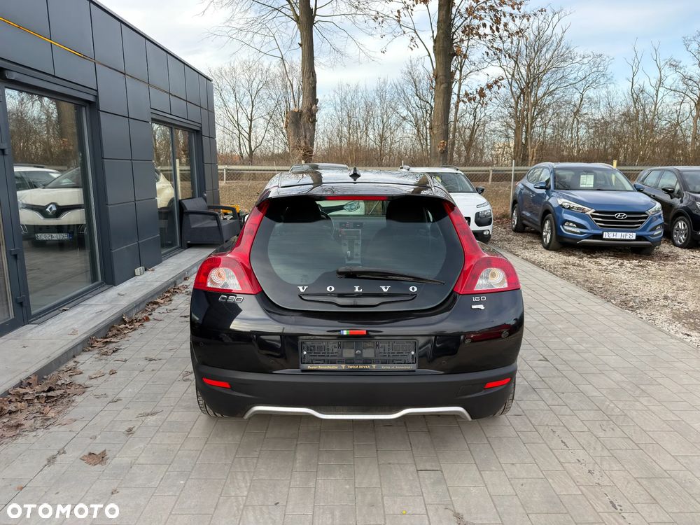 Volvo C30 1.6D - 13