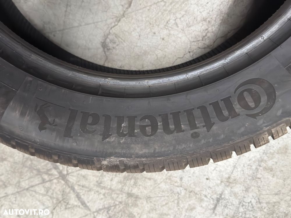 Vând 4 anvelope 235/55/19 continental de iarnă ca noi - 6